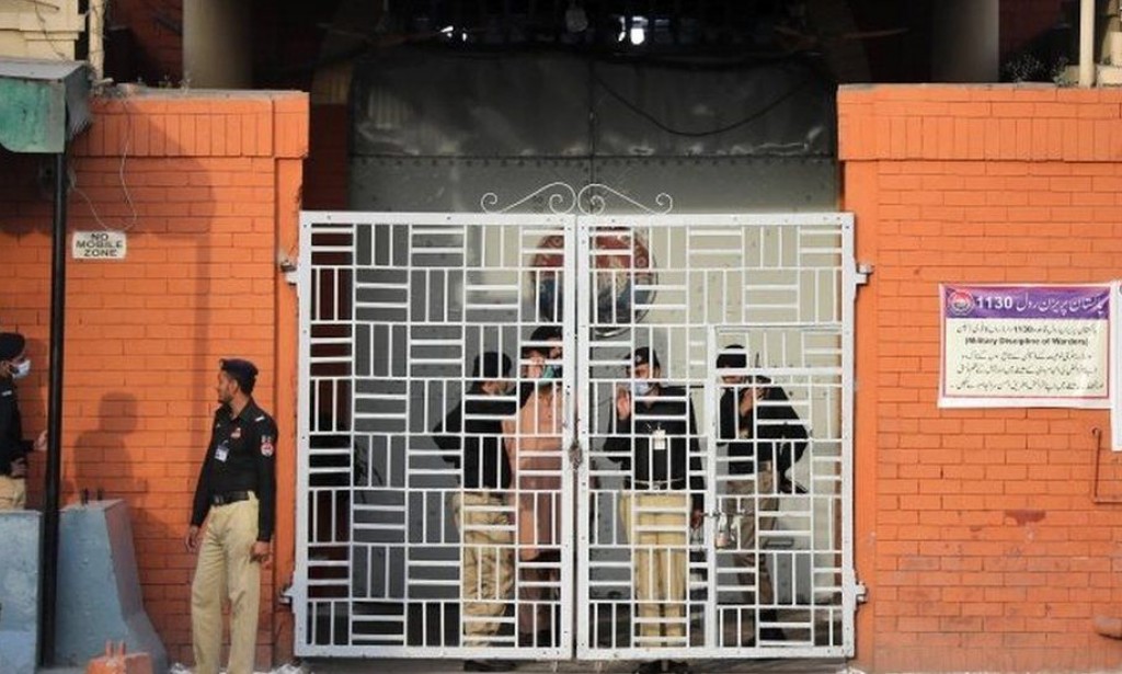 Two men sentenced in UK for killing 39 travellers discovered dead in truck holder last year