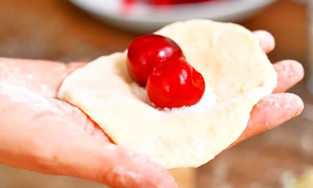 Steamed Dumplings with Cherries