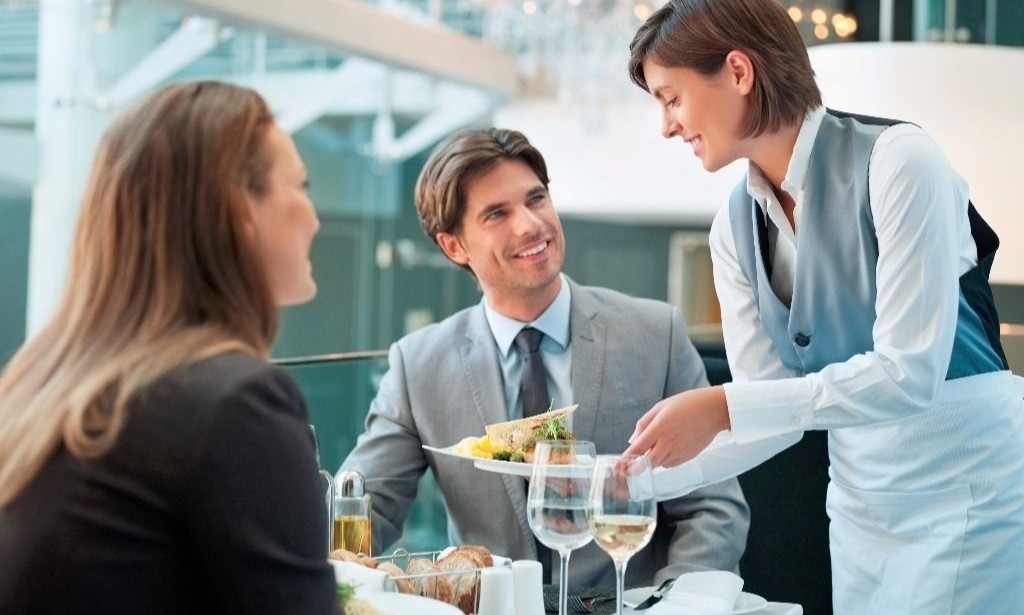Top 10 mistakes when dealing with waiters