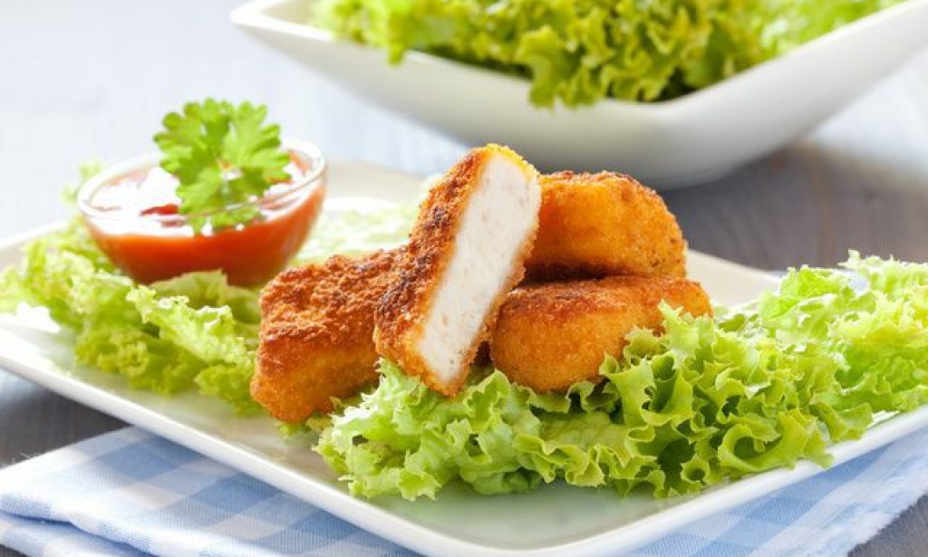 Chicken nuggets at home