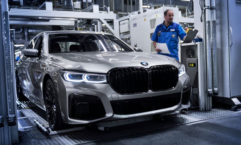 Metalworkers' Strike Halts Bmw Production