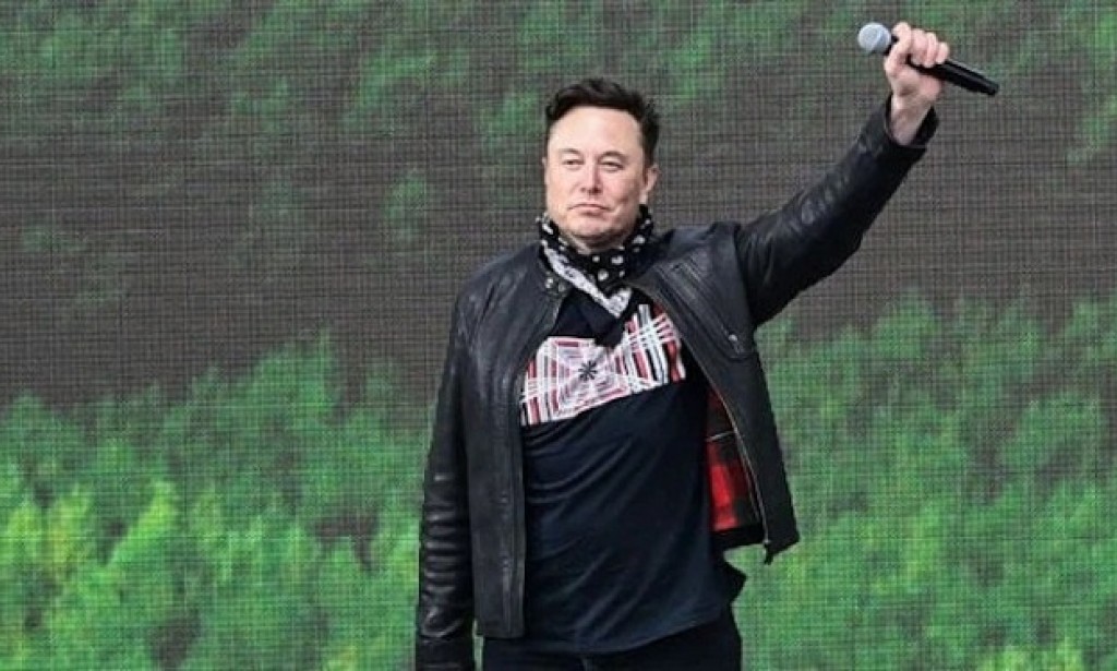 Elon Musk became the richest man in the world according to Bloomberg