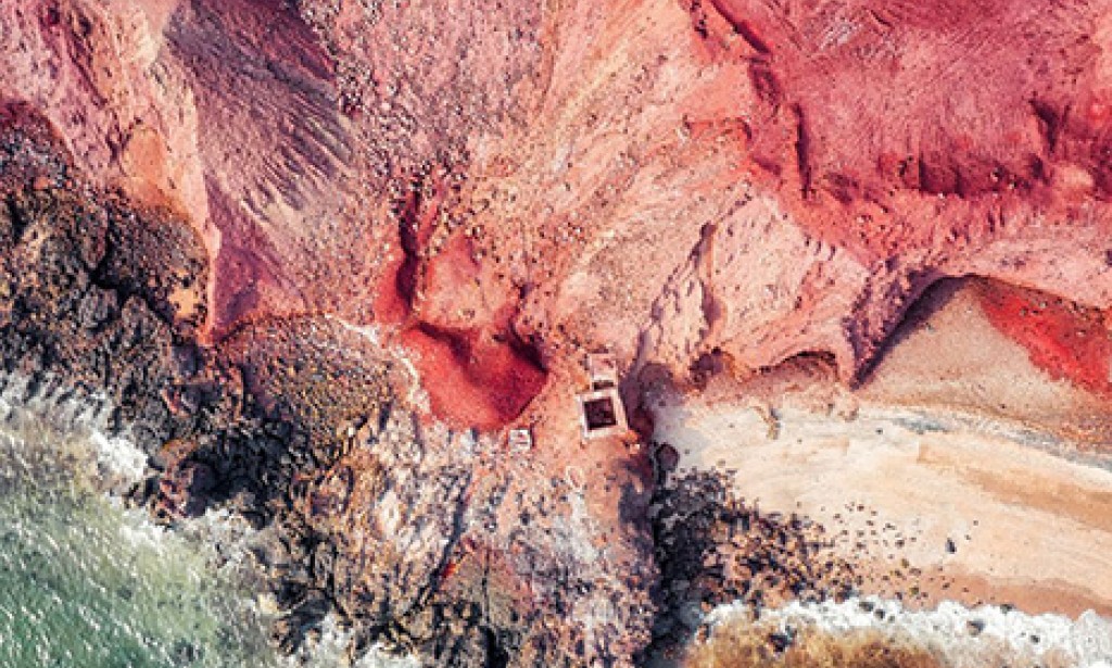 Geological Wonder: Hormuz Island