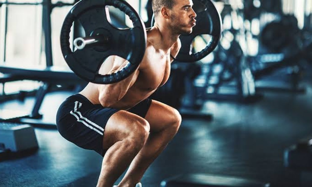 Squatting! Step by step guide and associated injuries