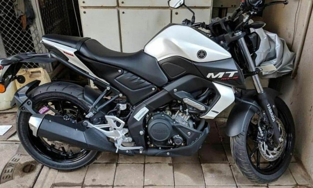 Full Review of YAMAHA MT15