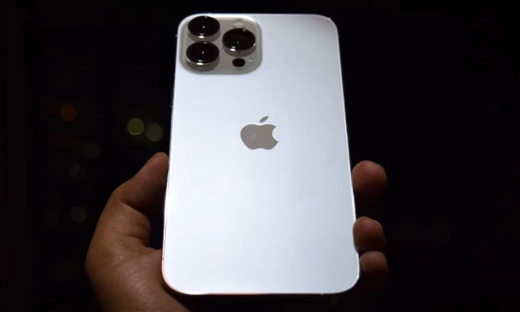 iPhone 12, iPhone 13 alert! Massive connectivity issues reported