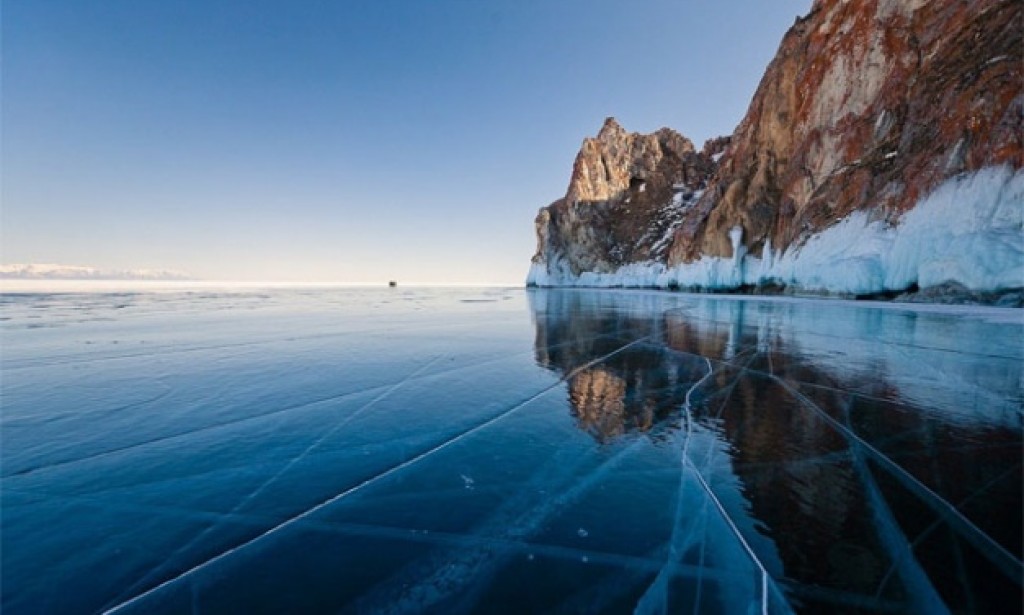 Fishing in Baikal. The beauty of winter nature and great catch!