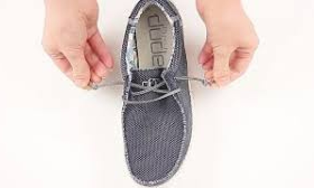 How to tie hey dude shoes?