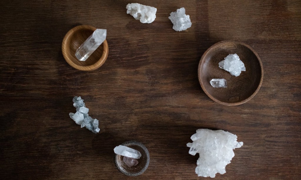 What is Crystal Healing And How to Practice it?